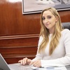 Logo Julia Strada sobre el precio de la carne, datos de la industria y el REM 