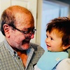Logo Dr Guillermo Fernández - "Los nietos enseñan a disfrutar nuevamente la maravilla de la infancia"