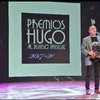 Logo Luis Longhi, ganador del premio Hugo, en QLP