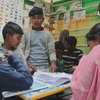 Logo Documental: Un retrato de los jóvenes y la cultura de India 