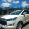logo Toyota presentó la Innova, una minivan para 8 pasajeros