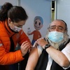 Logo Israel ya vacunó a 4 millones de personas contra el COVID-19