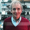 Logo entrevista de Eduardo Anguita al científico, biólogo argentino Alberto Kornblihtt  