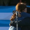 Logo .@LoreBattiChica y la historia detrás del abrazo con @CFKArgentina #TusHermanasTeBuscan