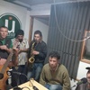 Logo Cap105 "Entre voces y Toses"