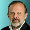 Logo  Eduardo Amadeo en "El que calla otorga"