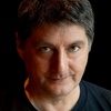 Logo Entrevista al autor peruano, Rafael Dumett