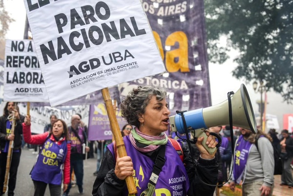 Con un padrón de casi 1.4 millones de afiliados y un mano a mano entre Godoy y Carboni, la CTA Autónoma renovará sus autoridades en todo el país