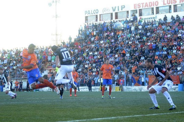 Logo del recorte